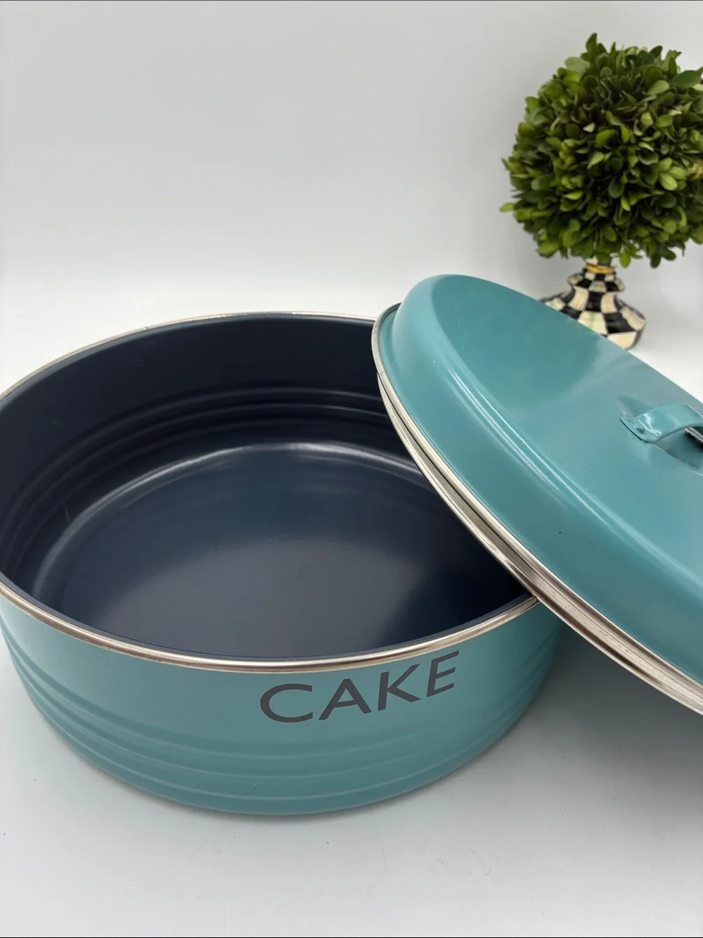 Typhoon Cake Storage Tin